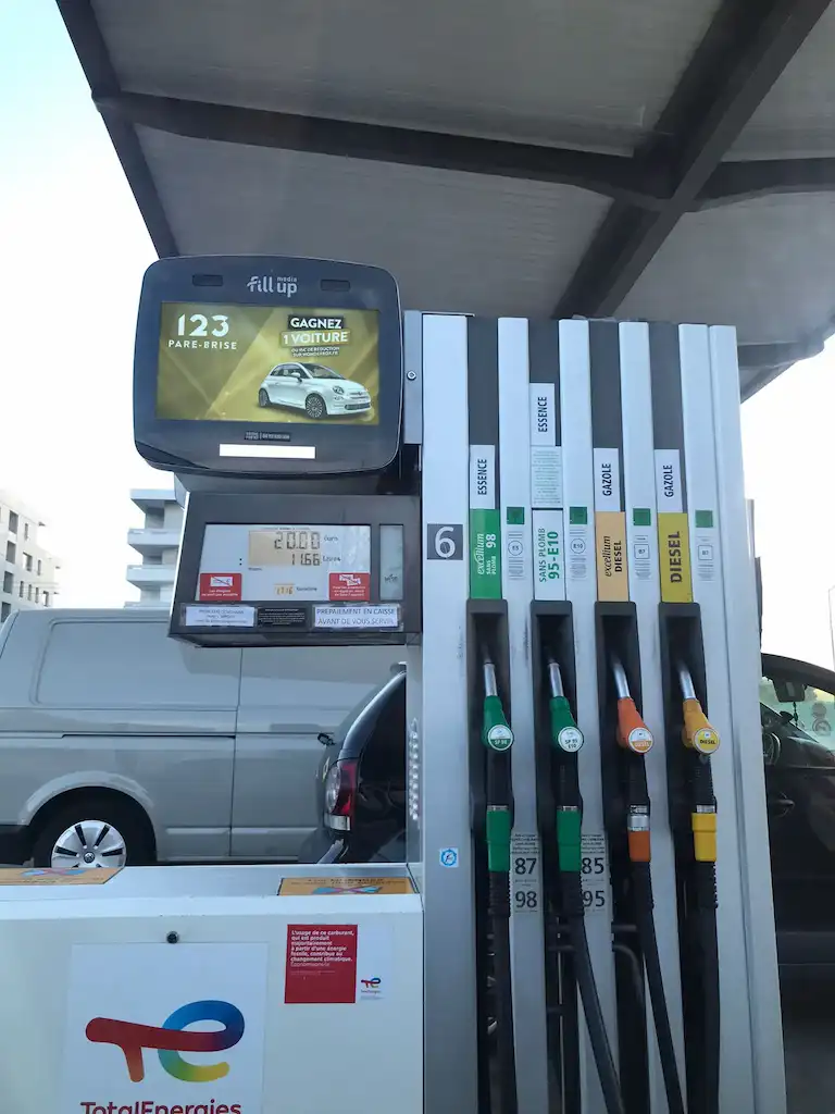 123 pare brise 100 garages 2