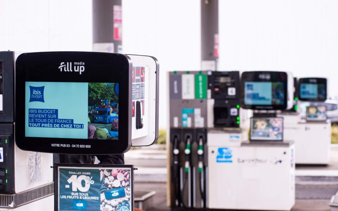 Fill Up Média s’allie à Adsquare pour des campagnes DOOH ultra-ciblées et mesurables
