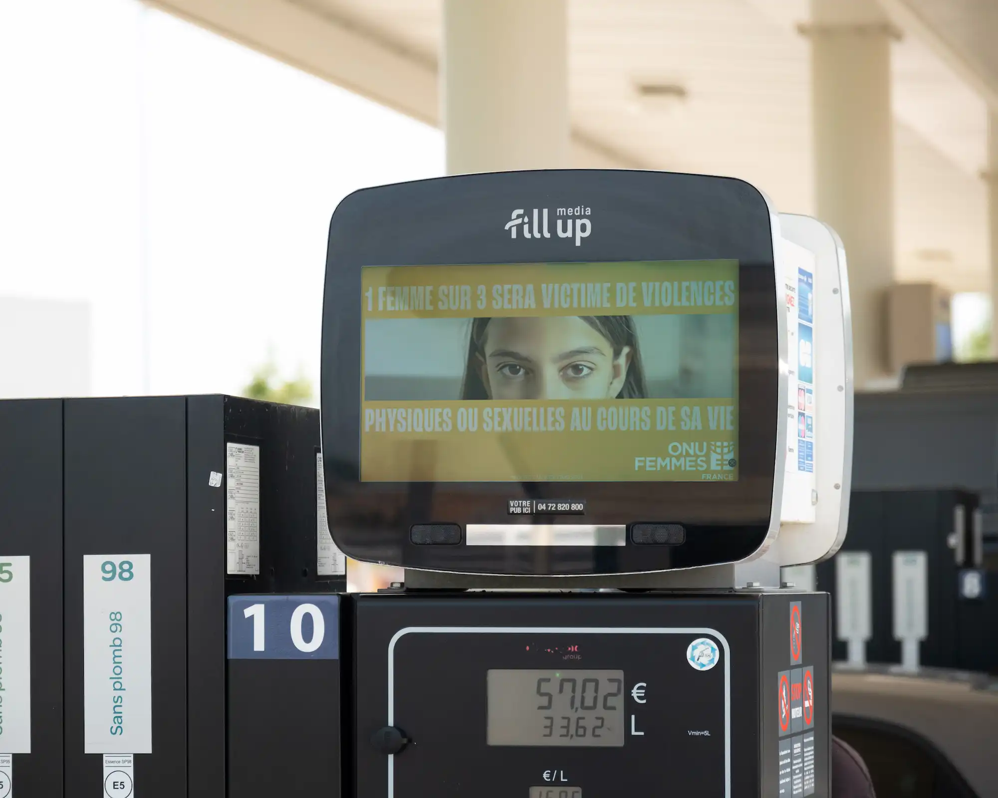 fum slider gracieux onu femmes france