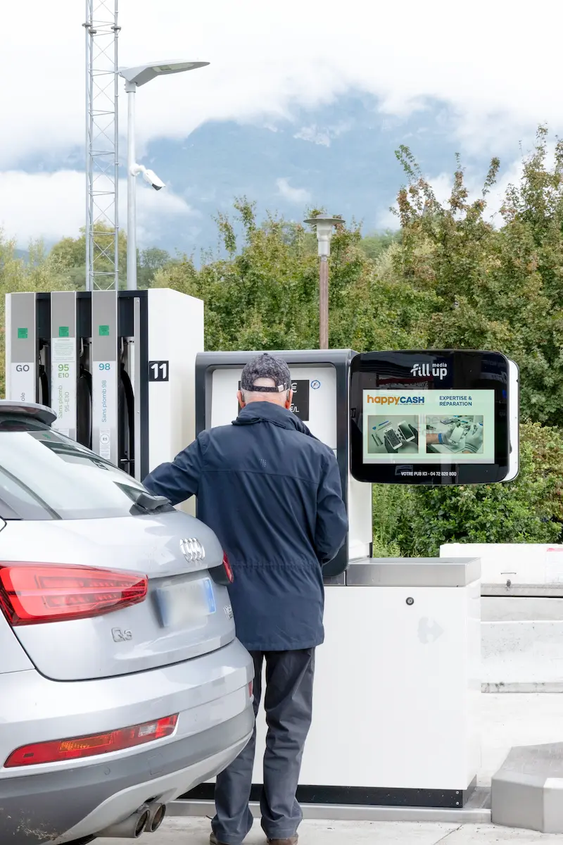 fum cas client happy cash slider 02